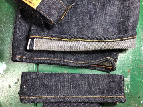 ジーンズ裾上げ
