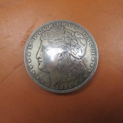 画像1: 1$モーガン　1921年　37ミリ