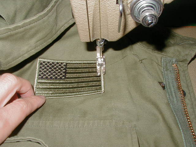 M-65パッチ縫い付け
